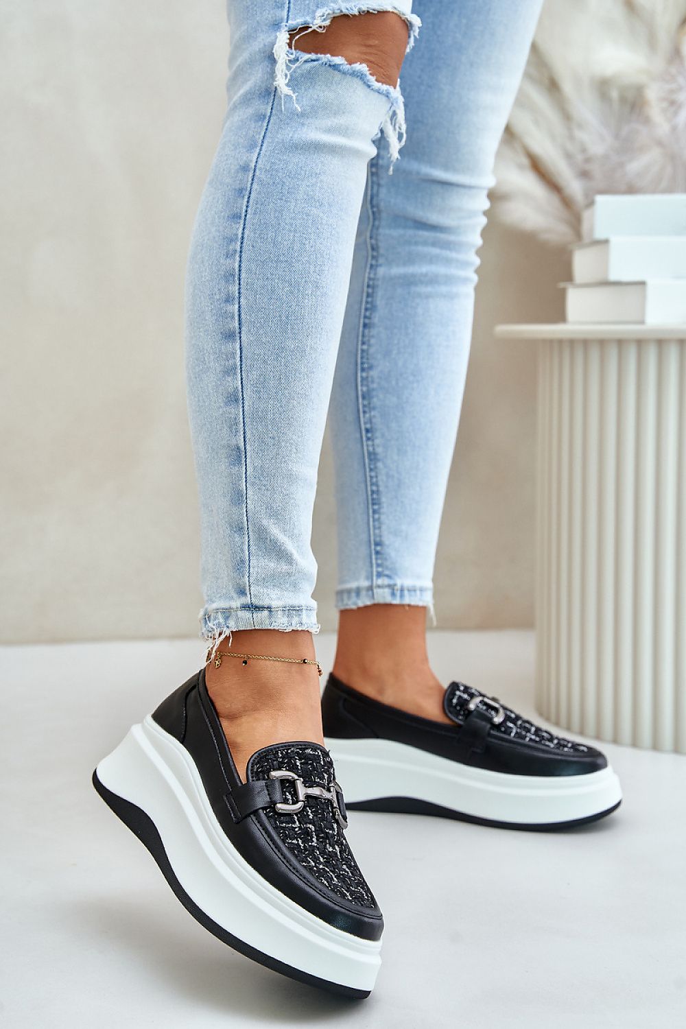 Moccassins model 201729 Step in style