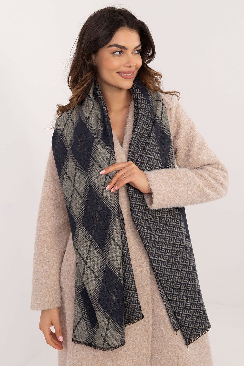 sjaal model 208408 AT