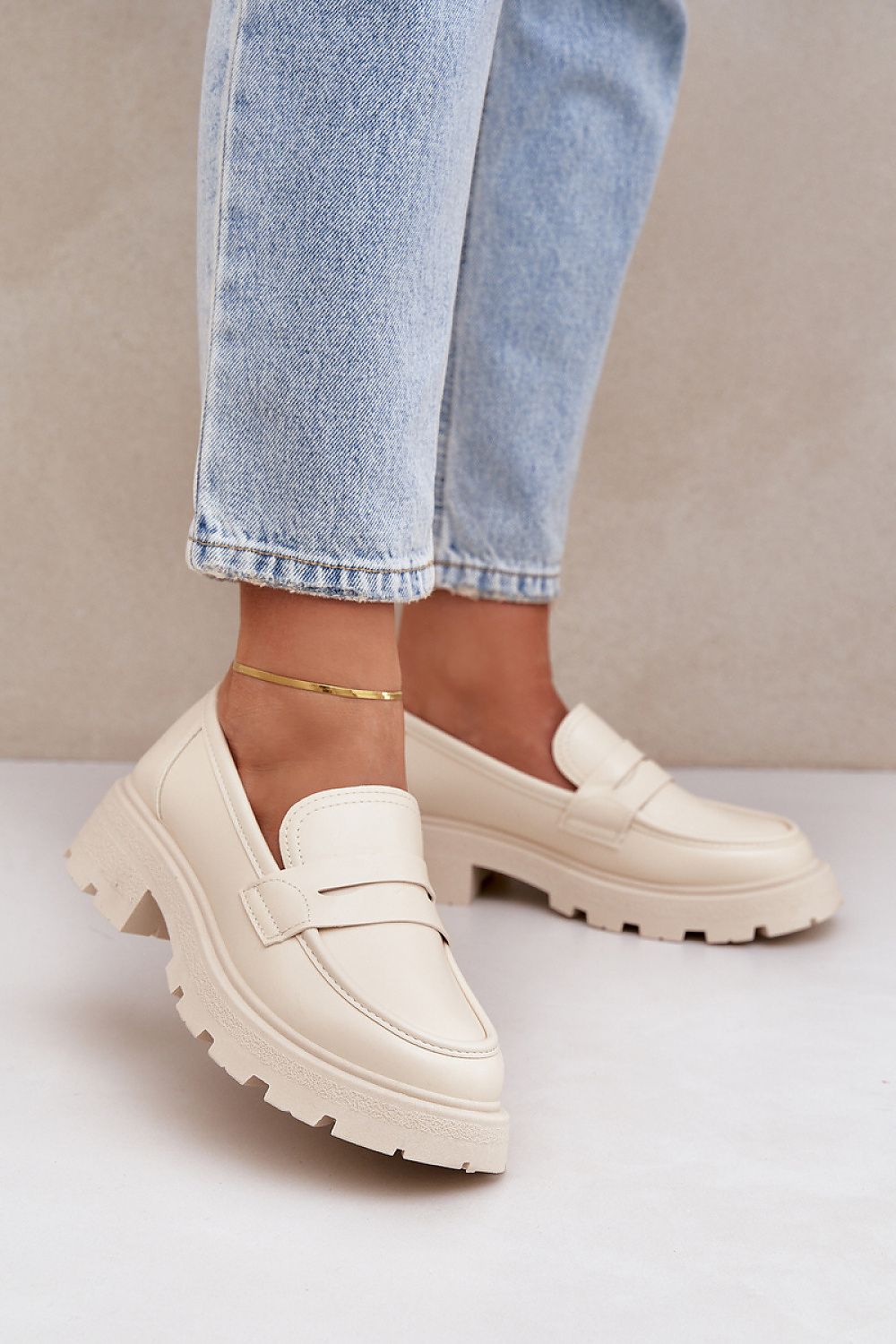 Moccassins model 209789 Step in style