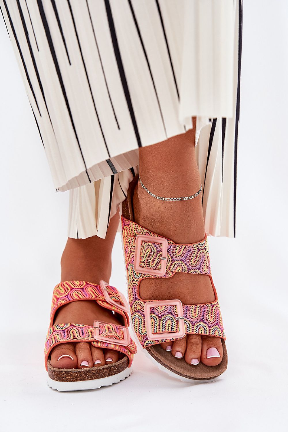 slippers model 211964 Step in style