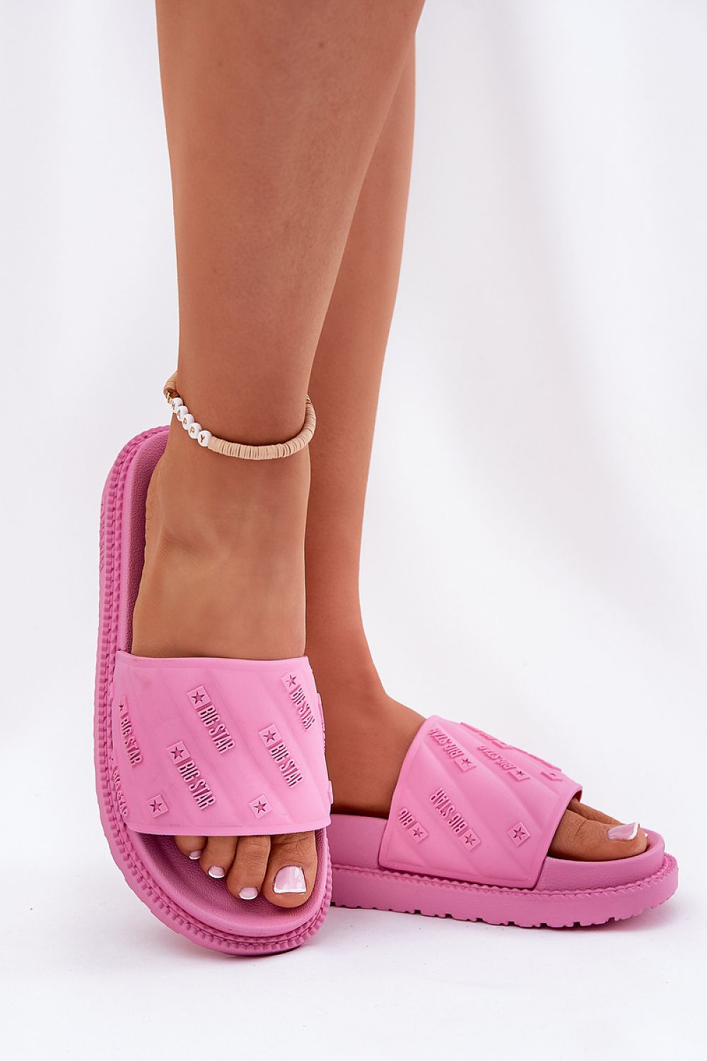 slippers model 212595 Step in style