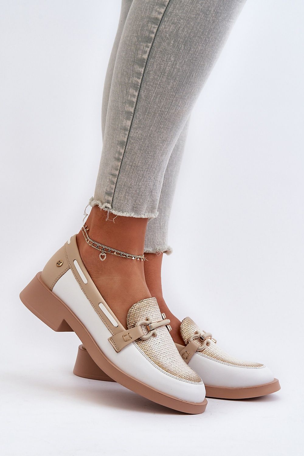  Moccassins model 195407 Step in style 