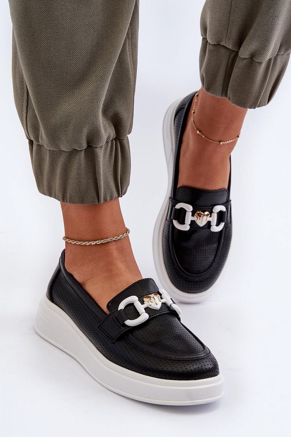  Moccassins model 197813 Step in style 