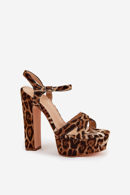  sandalen op hak model 210804 Step in style 